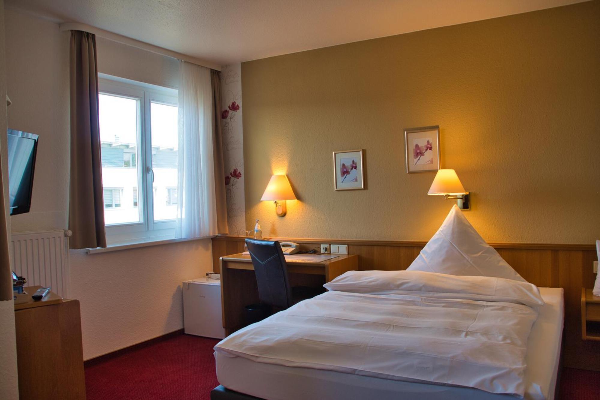 Hotel Quellenhof Salzgitter Exterior photo
